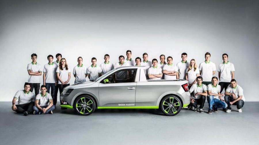  Skoda Fabia FUNstar Pikup 2015 года  (фото 3 из 24)